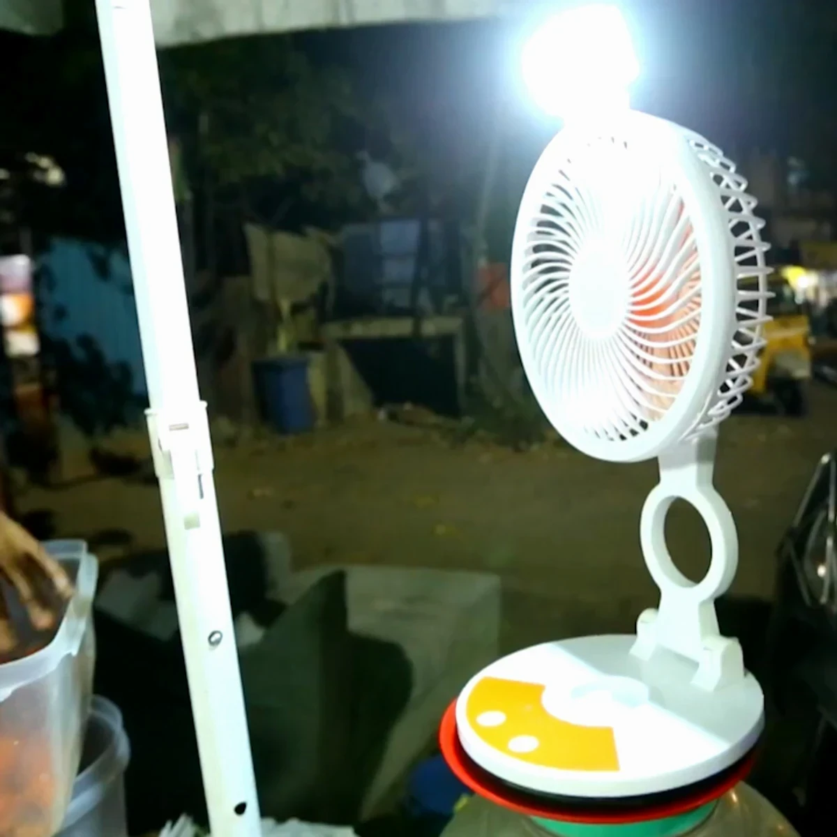 RECHARGEABLE TABLE FAN WITH LED LIGHT 1